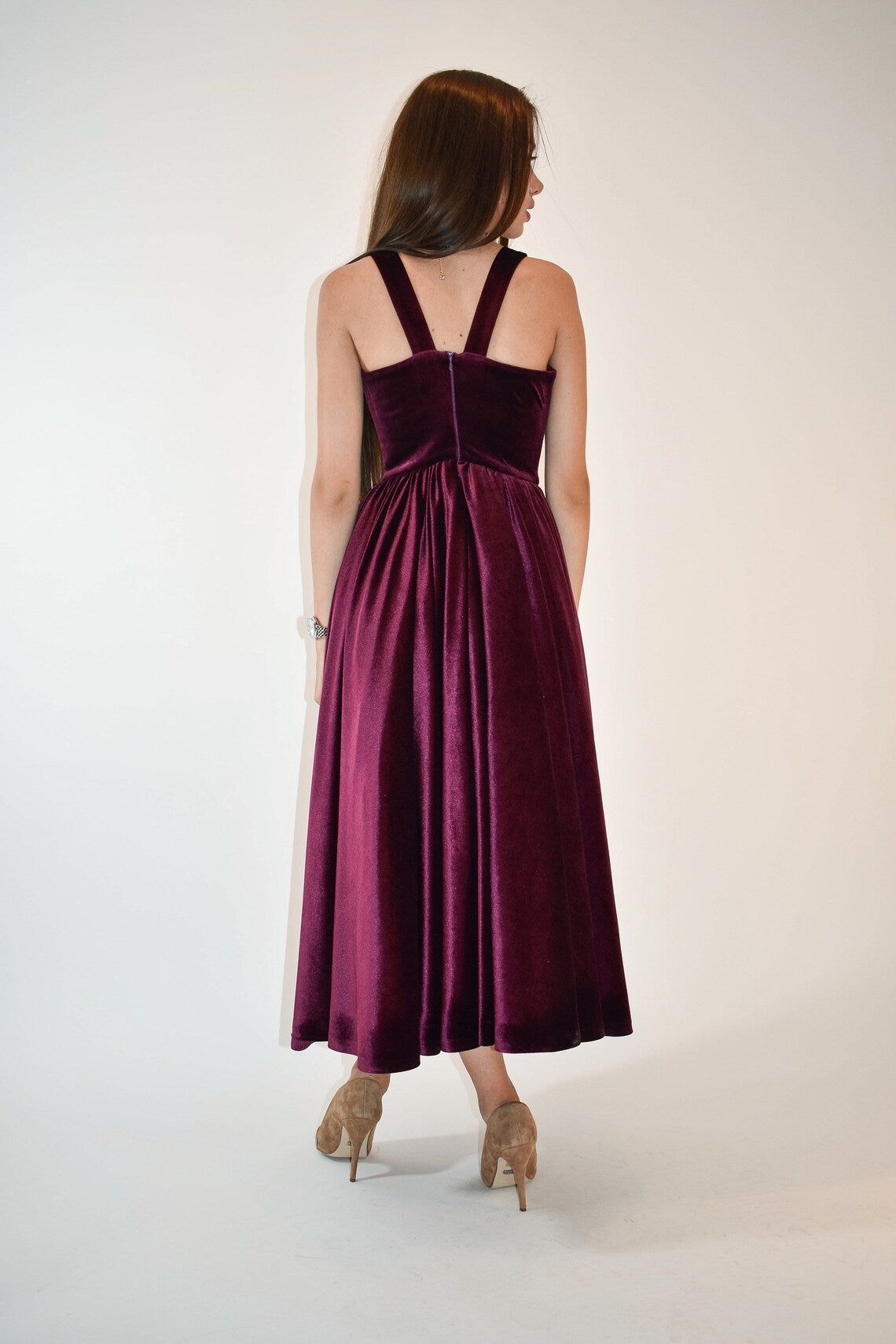 Vestido de fiesta de graduación de terciopelo con corsé, hombros descubiertos, corte A y longitud hasta la rodilla